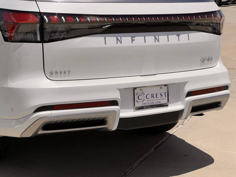 2026 Infiniti QX80 Luxe
