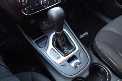 2016 Jeep Cherokee Latitude Altitude