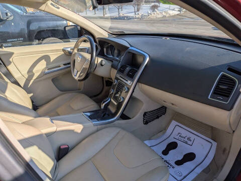 2015 Volvo XC60 T5 Drive-E Premier