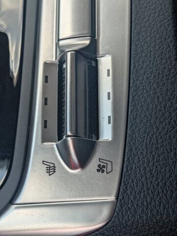 2025 Kia Carnival SX