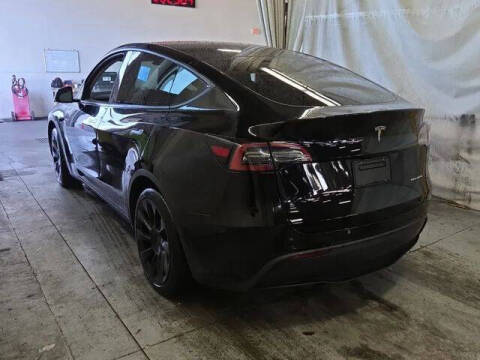 2024 Tesla Model Y Long Range