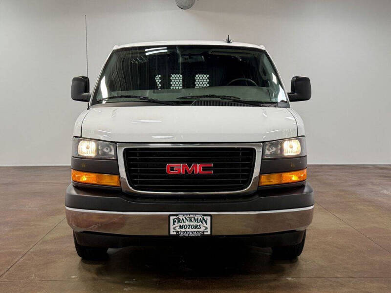 2024 GMC Savana 2500