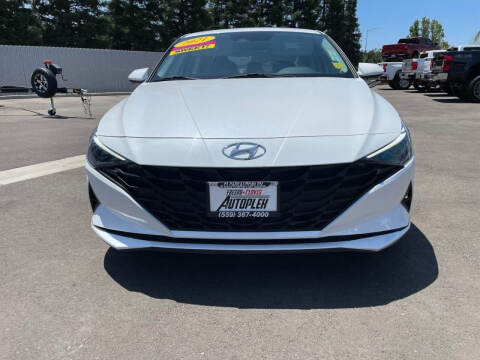 2021 Hyundai Elantra for sale at Used Cars Fresno in Clovis CA