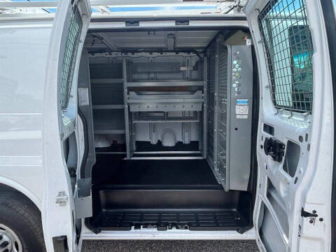 2016 Chevrolet Express 2500
