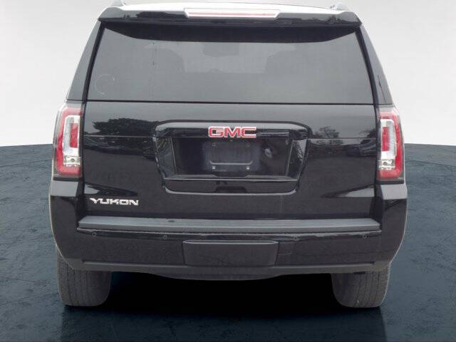 2017 GMC Yukon SLT