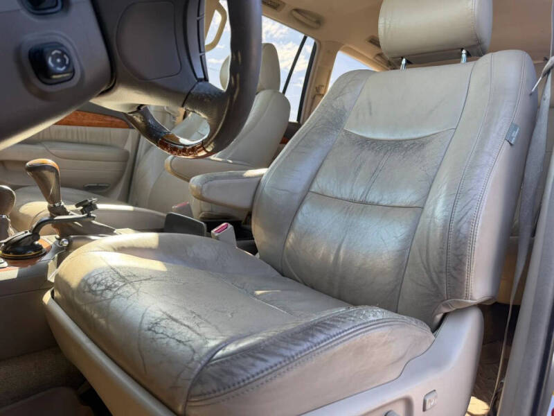 2004 Lexus GX 470