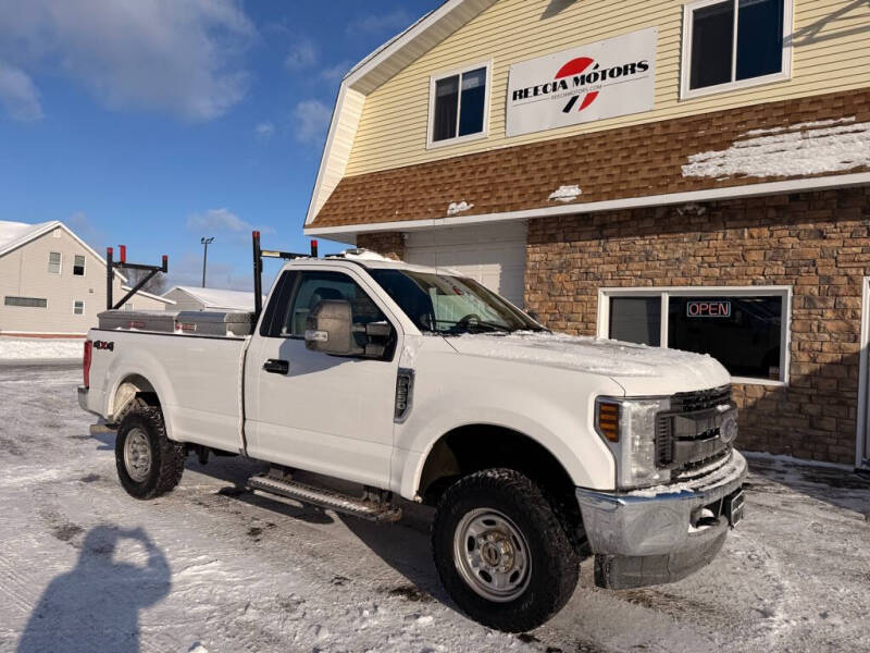 2019 Ford F-250 Super Duty XL's photo