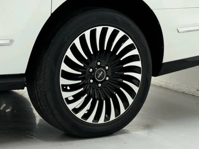 2020 Lincoln Navigator L Black Label