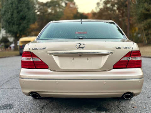 2005 Lexus LS 430