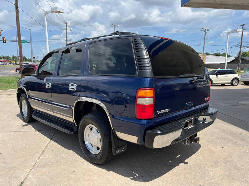 2003 GMC Yukon SLE
