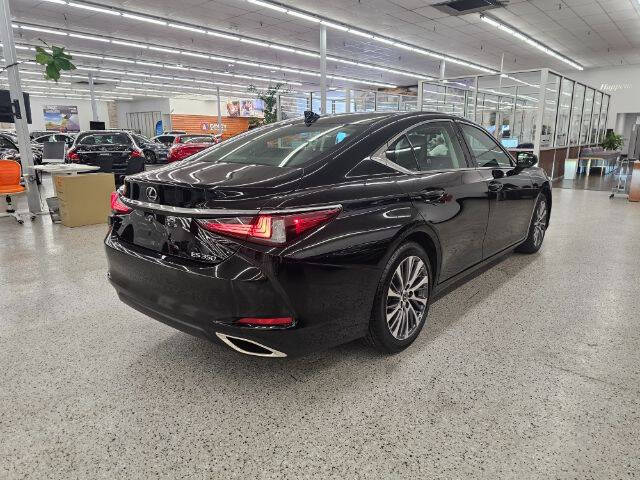 2019 Lexus ES 350 Luxury