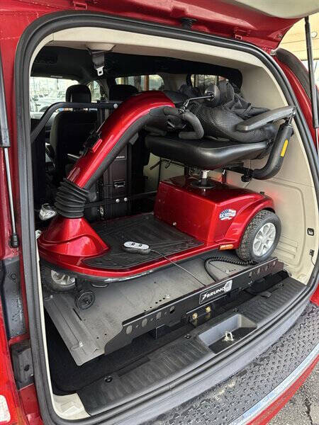 2014 Dodge Grand Caravan SE 30th Anniversary