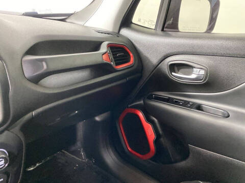 2022 Jeep Renegade Trailhawk