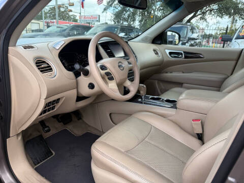 2014 Nissan Pathfinder Platinum