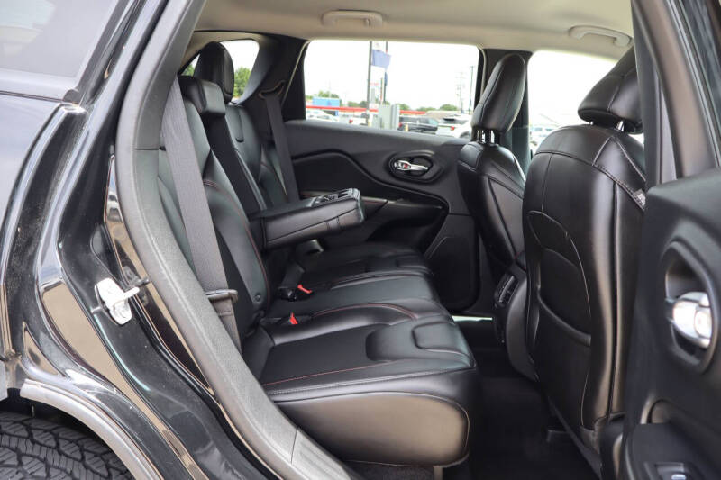 2019 Jeep Cherokee Trailhawk
