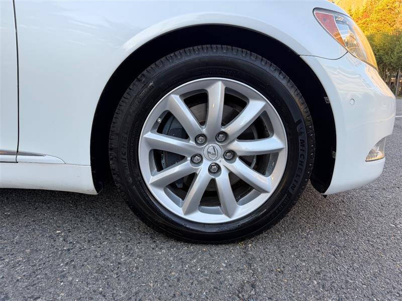 2007 Lexus LS 460