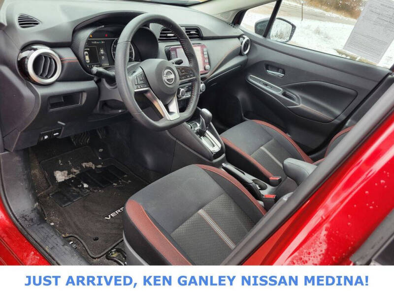 2023 Nissan Versa SR