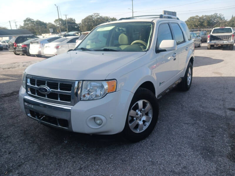 2011 Ford Escape Hybrid for sale at GOLDEN GATE AUTOMOTIVE,LLC in Zephyrhills FL