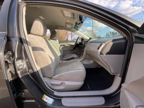 2013 Toyota Corolla LE