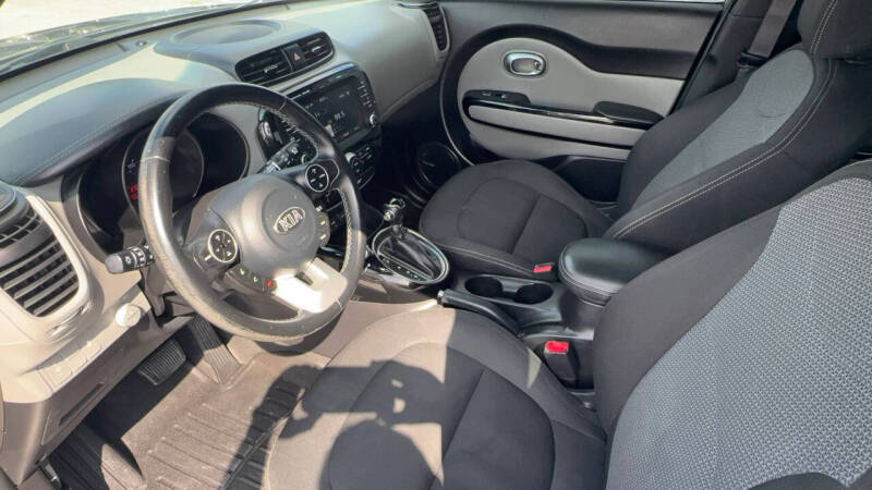2019 Kia Soul +