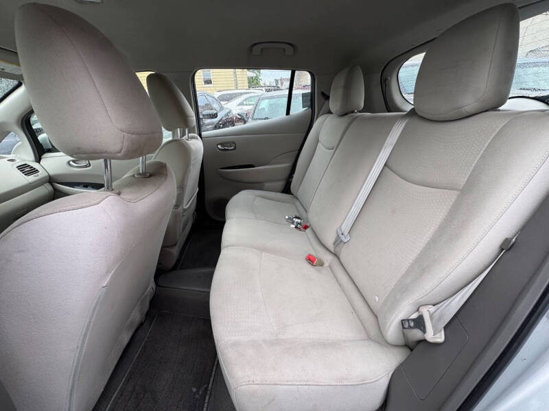 2012 Nissan LEAF SL