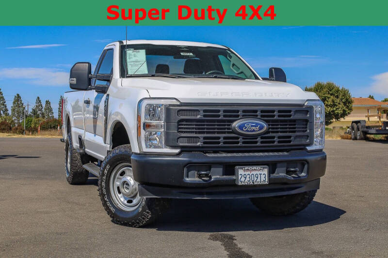 2023 Ford F-250 Super Duty XL's photo