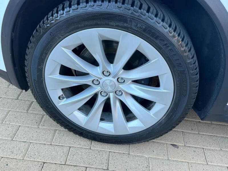 2019 Tesla Model X Long Range