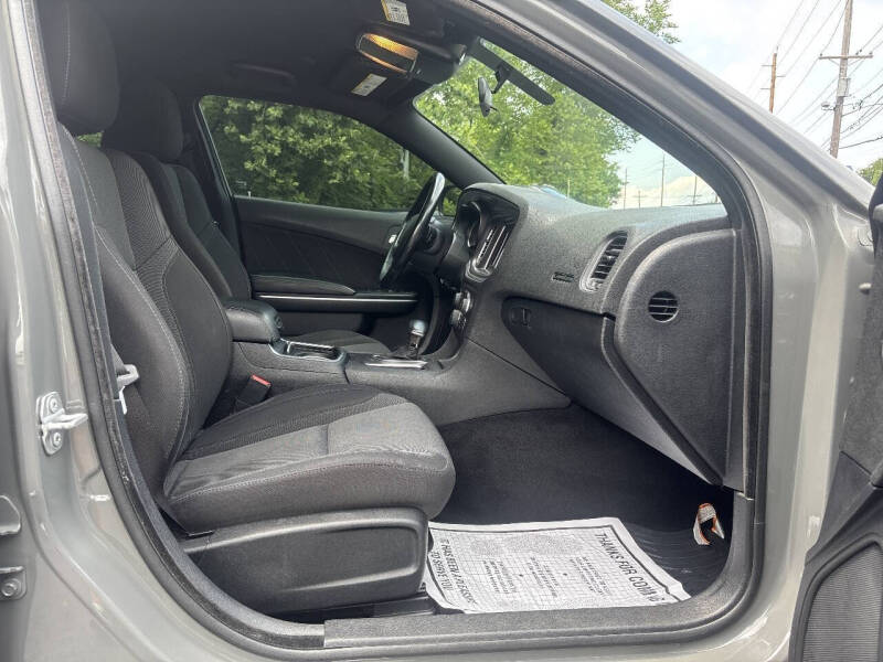 2019 Dodge Charger SXT