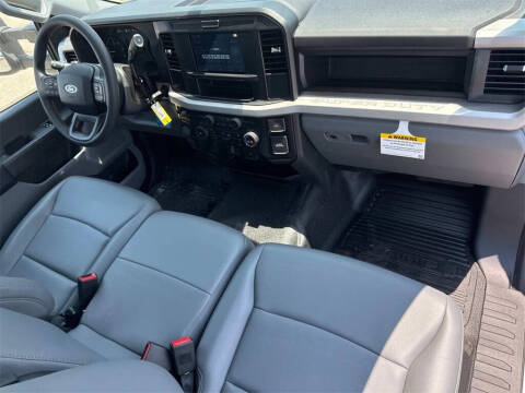 2025 Ford F-350 Super Duty XL