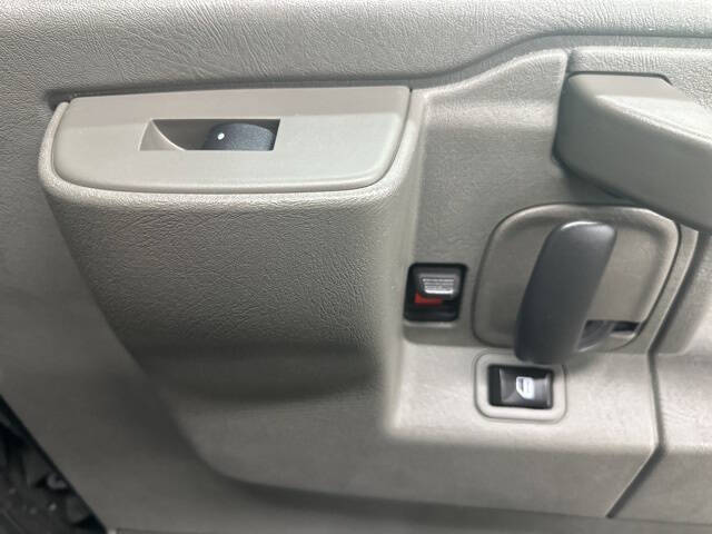 2017 Chevrolet Express LS 2500