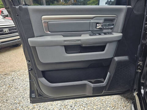 2019 RAM 1500 Classic SLT