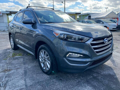 2017 Hyundai Tucson for sale at MIAMI AUTO LIQUIDATORS in Miami FL
