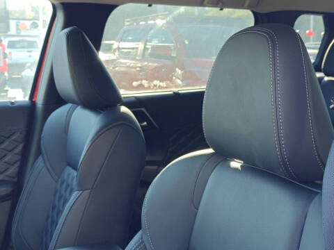 2025 Mitsubishi Outlander PHEV SEL