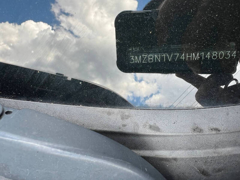 2017 Mazda MAZDA3 Touring