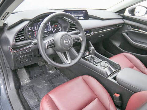 2025 Mazda Mazda3 Sedan 2.5 S Carbon Edition