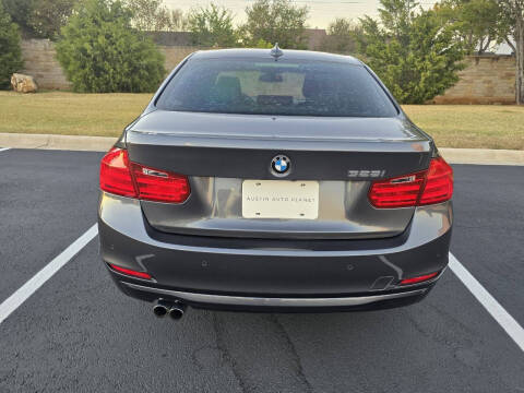 2015 BMW 3 Series 328i