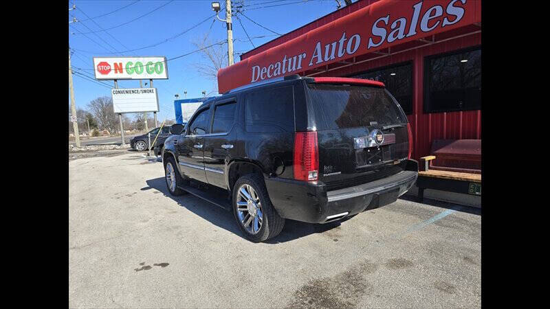 2013 Cadillac Escalade Platinum Edition