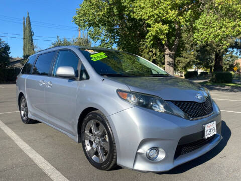 2011 Toyota Sienna for sale at 7 STAR AUTO in Sacramento CA