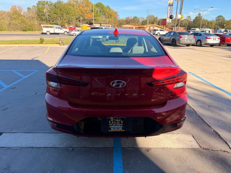 2019 Hyundai Elantra