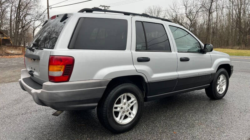 2004 Jeep Grand Cherokee Laredo photo 15