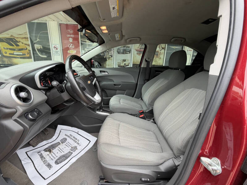 2017 Chevrolet Sonic LT Auto