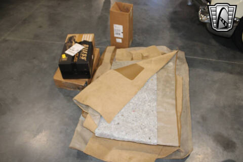 1987 Jeep Grand Wagoneer