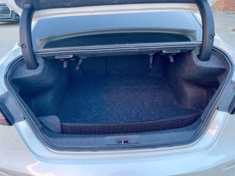 2023 Nissan Maxima 3.5 SR