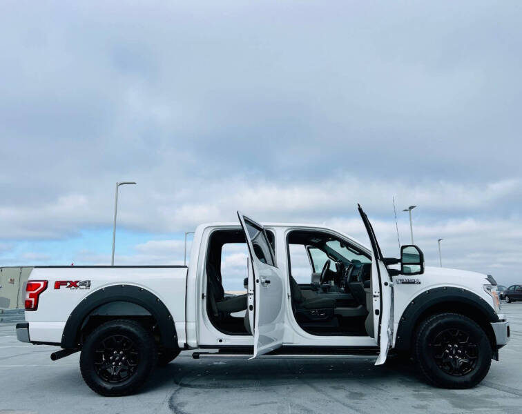 2018 Ford F-150 XLT photo 12