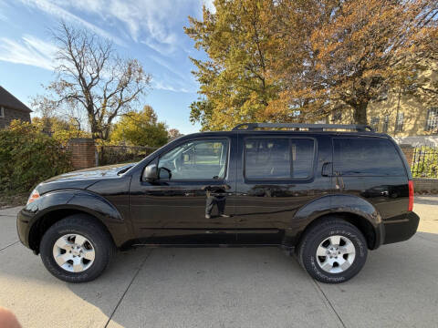 2012 Nissan Pathfinder LE
