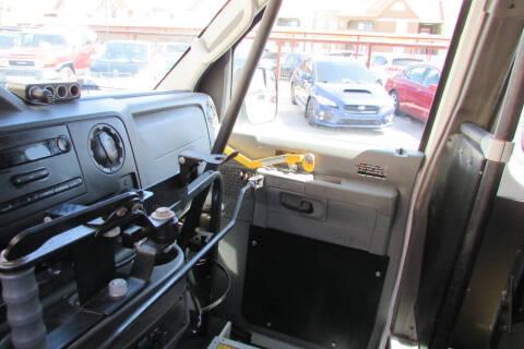 2011 Ford E-Series E-350 SD