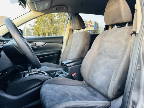 2015 Nissan Rogue SV