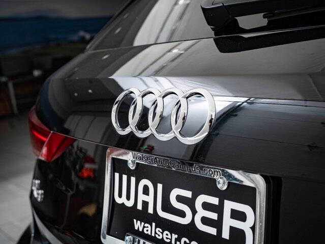 2025 Audi Q3 quattro S line Prem Plus 45 TFSI