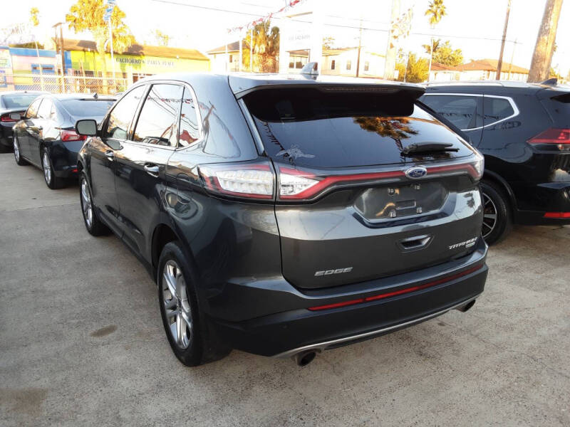 2017 Ford Edge Titanium