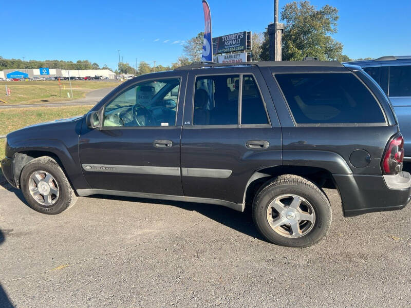 2004 Chevrolet TrailBlazer for sale at Alamo Motors in Hot Springs Village AR